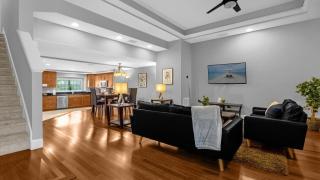 Sunny Summer Awaits - Renovated Townhome by Disney! - Orlando - 3