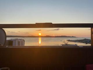 Shoal Bay Galley| Fireplace | BBQ | Firepit | Wifi - 7