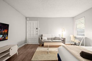 Zilker Park Studio Near Barton Springs &Downtown - 6