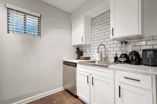 Zilker Park Studio Near Barton Springs &Downtown - 3