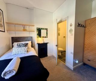 Cosy Peak District Dog Friendly Home in Matlock - 2