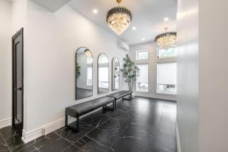 Elegant Parkdale 2BR 2 King Beds Sleeps 6 - 3