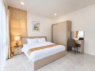 Ja Ja James Villa @ Nimman | 5BR 6BA • Group Stay - 4