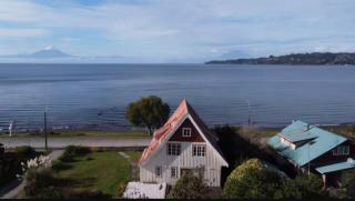 Espectacular Casa Histórica Frente Lago Llanquihue - Frutillar - 3
