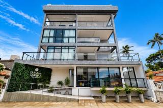 Apê com varanda a 50 m das Piscinas Naturais - 4