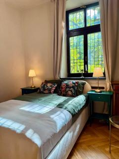 Stylowy apartament w pałacyku w ścisłym centrum - 2