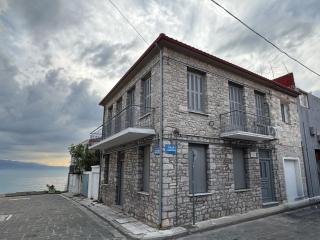 Sea & Stone House - 9