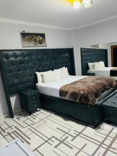 TLA exclusive guesthouse - 7