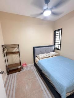 Anaqi Homestay with Kids Playroom - 4