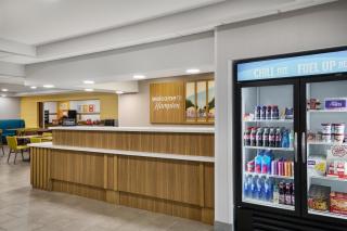 Hampton Inn Janesville - 6