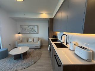 Luxury 1BR - Rooftop Pool and Beach 5min - 8