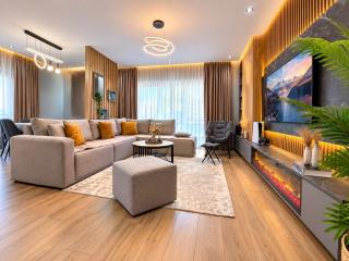 Luxury Apartment - 5