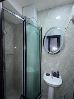 Cosy 2 bedroom apartment - 9