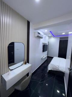 Cosy 2 bedroom apartment - 8