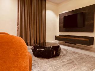 TM Premium Hotel and Suites - 8
