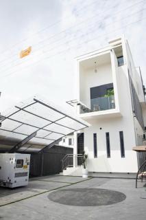 M a luxury home - 9