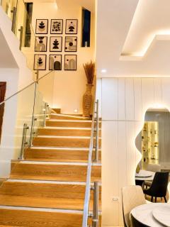 M a luxury home - 7