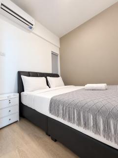 Maritime Suite Duplex 3Bedroom at George Town by Uptrend Home Management - 5