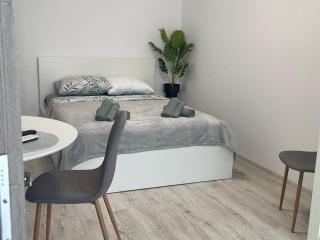 Silk Apartment - 0