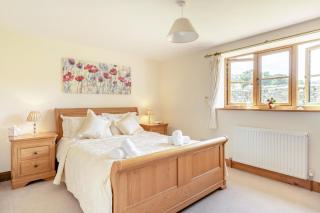 3 Bed in Southleigh oc-o33094 - 2