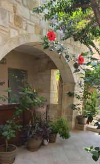 Isida Hotel Agia Marina - 7