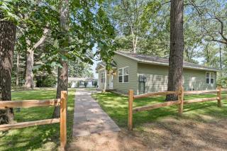 Serenity Lake Vista I and II-Picture Perfect Dual Home on the Lake - 4