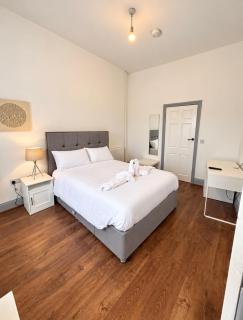 Stylist Studio Retreat Nelson Town Centre - 0