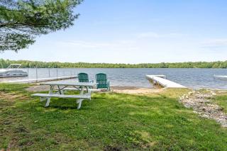 Oaks and Pines - Dog-Friendly Dual Homes in the Woods with Lake Access - 6