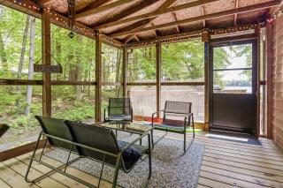 Upper Scott Lake Retreat - Scenic and Stunning Lakefront Home with Large Yard - 1