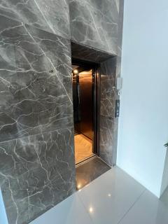 The Cozy Nest l Premium 1-Bed Apartment l E11 Sector - 4