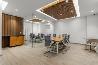 Luxury 2BR Lock-Off | Rooftop Pool | Golden Zone - 6