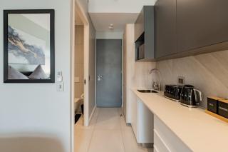 Menlyn Maine Trilogy 512 - 4