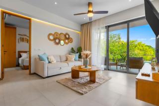 2BR condo near the ocean with pool, gym, WiFi & balcony - 7
