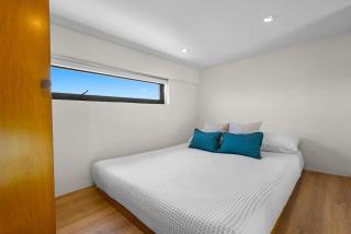 2BR/2BA Alik A12 in La Cruz with pool, gym, AC, WiFi, and balcony - 4