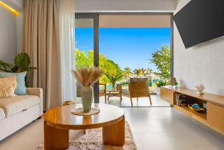 2BR condo near the ocean with pool, gym, WiFi & balcony - 3