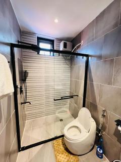 KM Cozy Suites in Ntinda - 5