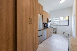 Bright Studio near Loan Depot Park and Downtown - 1