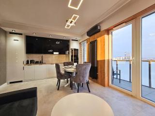 E&M Prestige Suite - 15th floor Katowice - 1