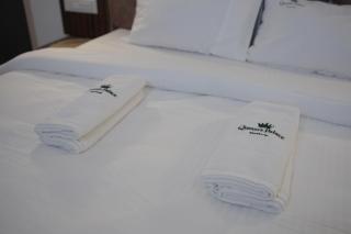 Hotel Queen's Palace Thekkady - 1