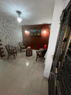 Casa Cómoda 3 Habitaciones Parqueadero Techado Full equipada - 2