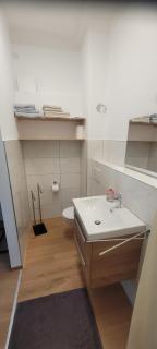 Doppelzimmer mit eigenem Bad - 2