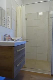Doppelzimmer mit eigenem Bad - 1