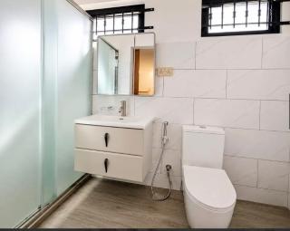 PrimoStay 3BR Pool Retreat Flic en Flac - 6