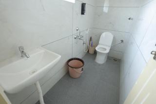 Splendid rooms In Yelahanka near Airport and KIA with Common kitchen and AC 405 - 2