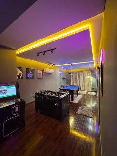 The Nova Loft, Luxe 2BHK, Game Room, 12 Guests - 8
