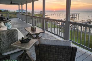 Lakefront NOLA Home w/ Hot Tub & Views! - Nova Orleães - 0