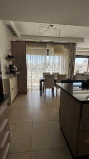 Comfort Stay, 2 BR in 5th Circle, Zahran area, Prime Location - 5