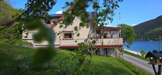 Historic farmhouse, Northern Lights near Tromsø - 9