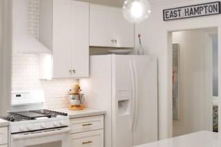 Trendy and Posh Your smalltown retreat awaits - 3