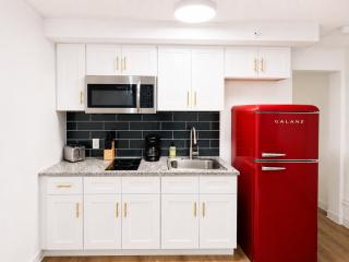 Sleepover Studio Apartments Austin Texas - 6